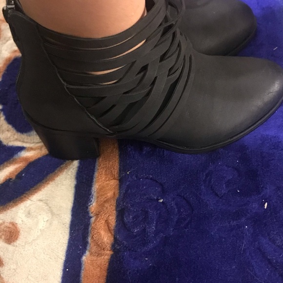 American Rag - Picture 3 of 7